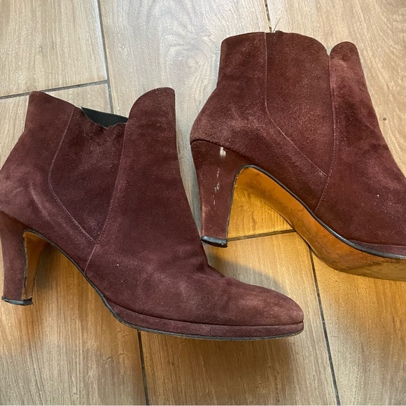 Salvatore Ferragamo Brown Suede Ankle Booties - Picture 2 of 6
